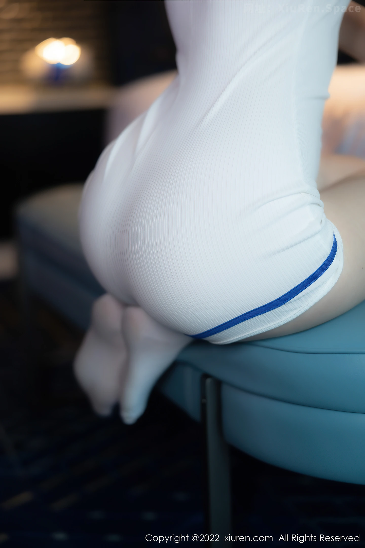 图片[6]-[XiuRen秀人网] VOL.5291 模特奶瓶性感白色水手服饰配白色长袜秀苗条身材迷人美腿写真88P-秀人网官方网站